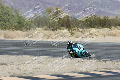 media/Dec-07-2025-CVMA (Sun) [[3e7d2de5dc]]/Race 8-Middleweight Shootout/